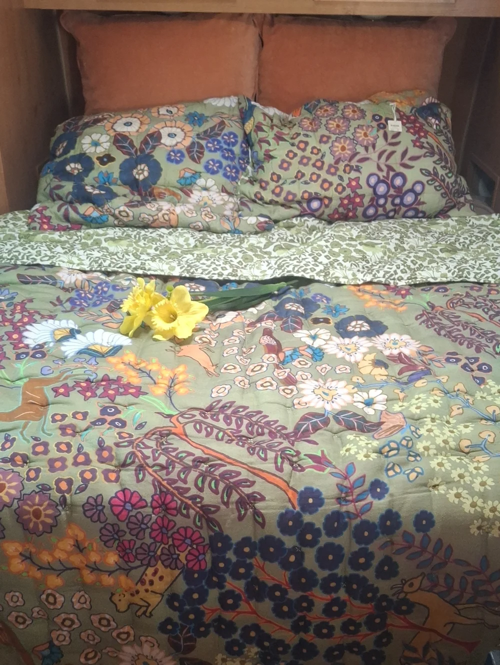 Floral Multicolor Queen Comforter Cover Set - Green
